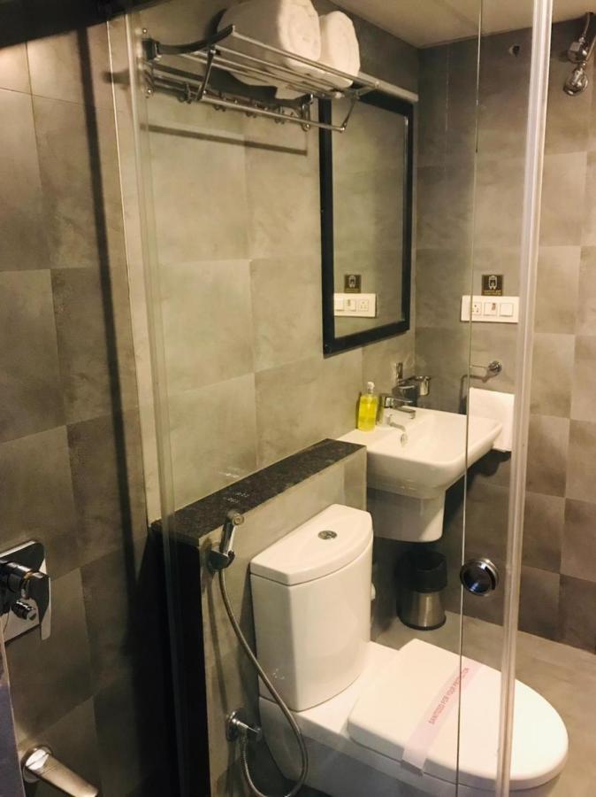 Banzai Rooms Nashik Exterior foto